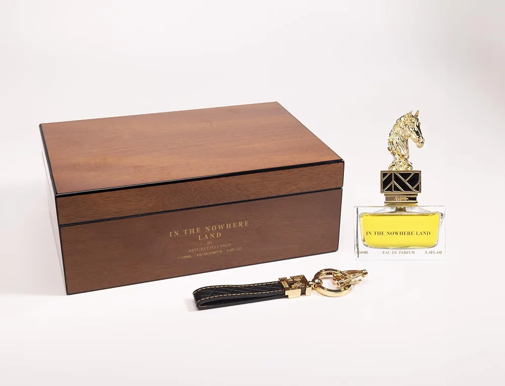 عطر ادکلن Aurora Celestial Collection – In The Nowhere Land آرورا سلستیال کالکشن – این دِ ناوِر لند (In The Nowhere Land