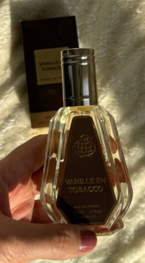 ادو پرفیوم وانیل ان توباکو فرگرنس ورد ۵۰ میل (مشابه تام فورد توباکو وانیل) Fragrance World Vanille En Tobacco Eau De Parfum 50ml